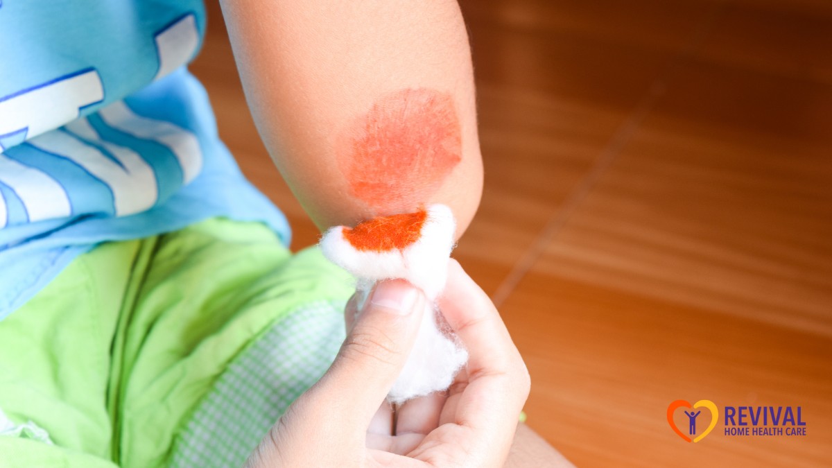 How to Help a Loved One With At-Home Wound Care