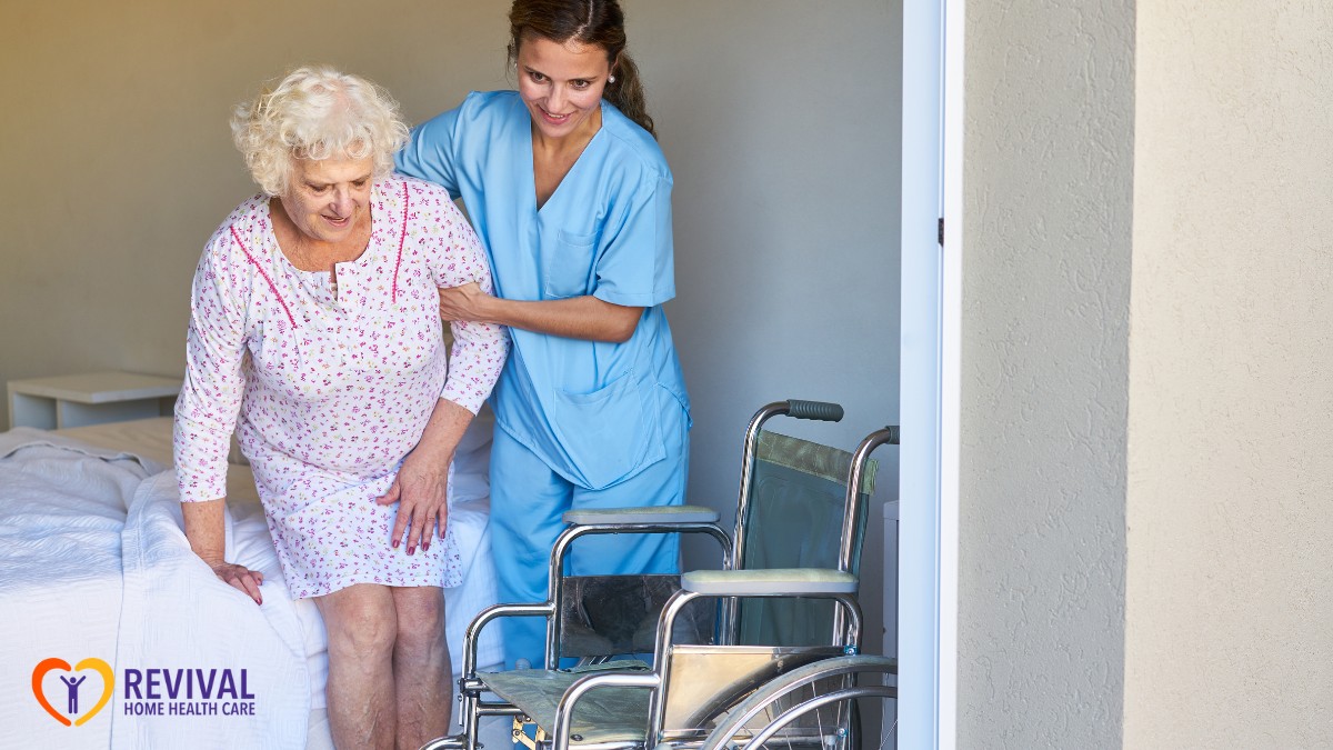 The Difference Between a Home Health Aide and a Nurse