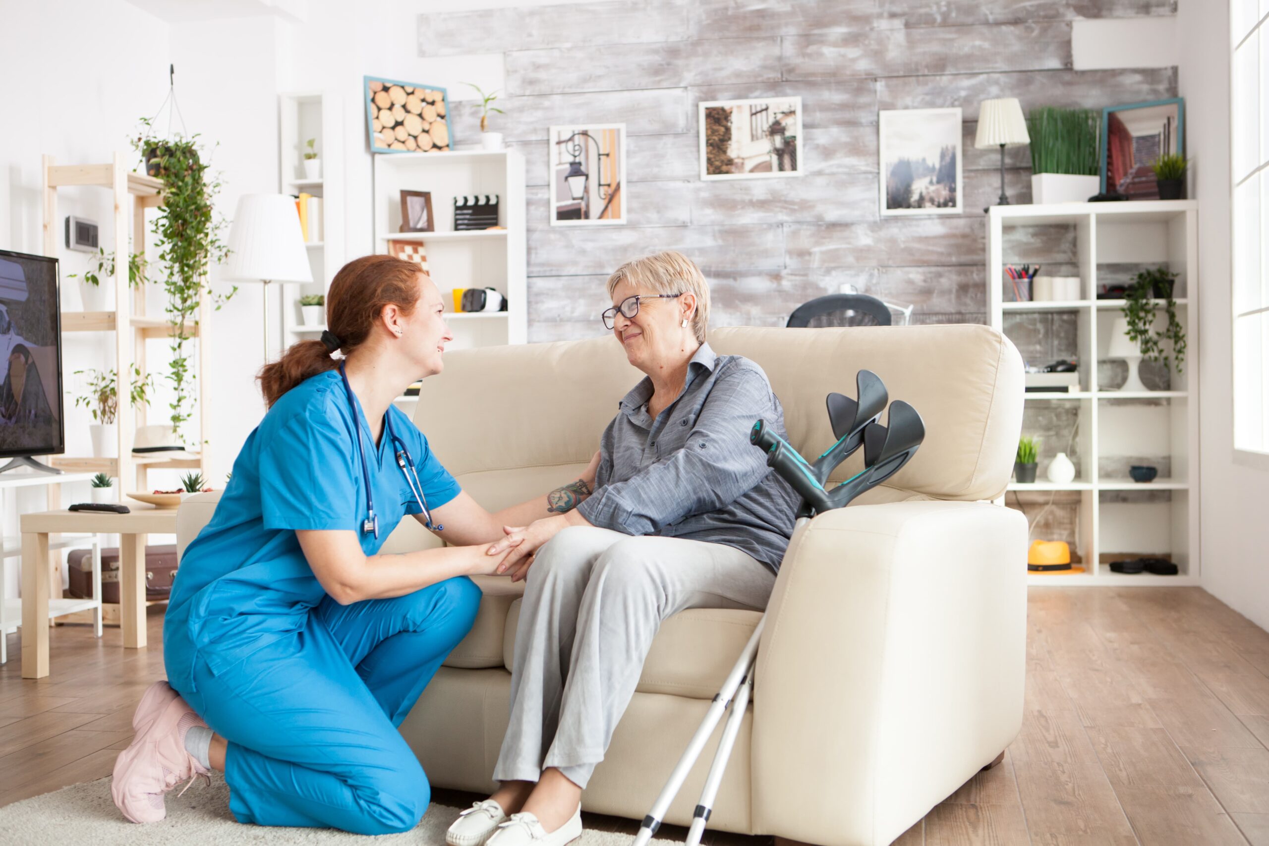 Why Home Health Aides Are Key to Elderly Fall Prevention